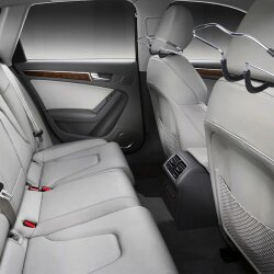 AS Auto-Kleiderbügel Kopfstütze – PKW-Kleiderbügel & Jackenhalter mit Haken – universell passend für alle Kopfstützen – ideal für Hemden, Jacken & Anzüge – stabil & einfach zu montieren AS