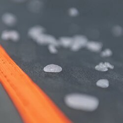 Autoabdeckung Hagelschutz 540x175x120 cm Neopren 5 mm Lackschutz UV beständig Winter Schutzplane mit Gummiband Schnellverschluss Hagelschutzgarage Kategorie II