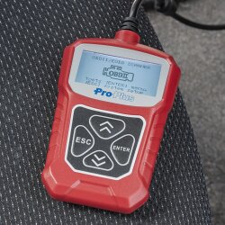 Diagnosegerät Profi alle Systeme OBD2  mit Plug & Play Funktion Auto Auslesegerät geeignet Benzinfahrzeuge ab 2000 - Dieselfahrzeuge ab 2004